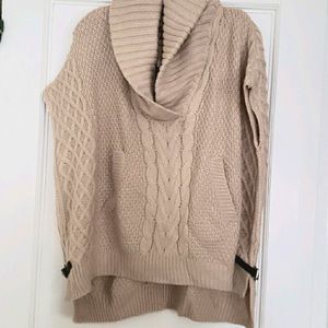 Saks Fifth Avenue cable knit oversized poncho vest  Size S